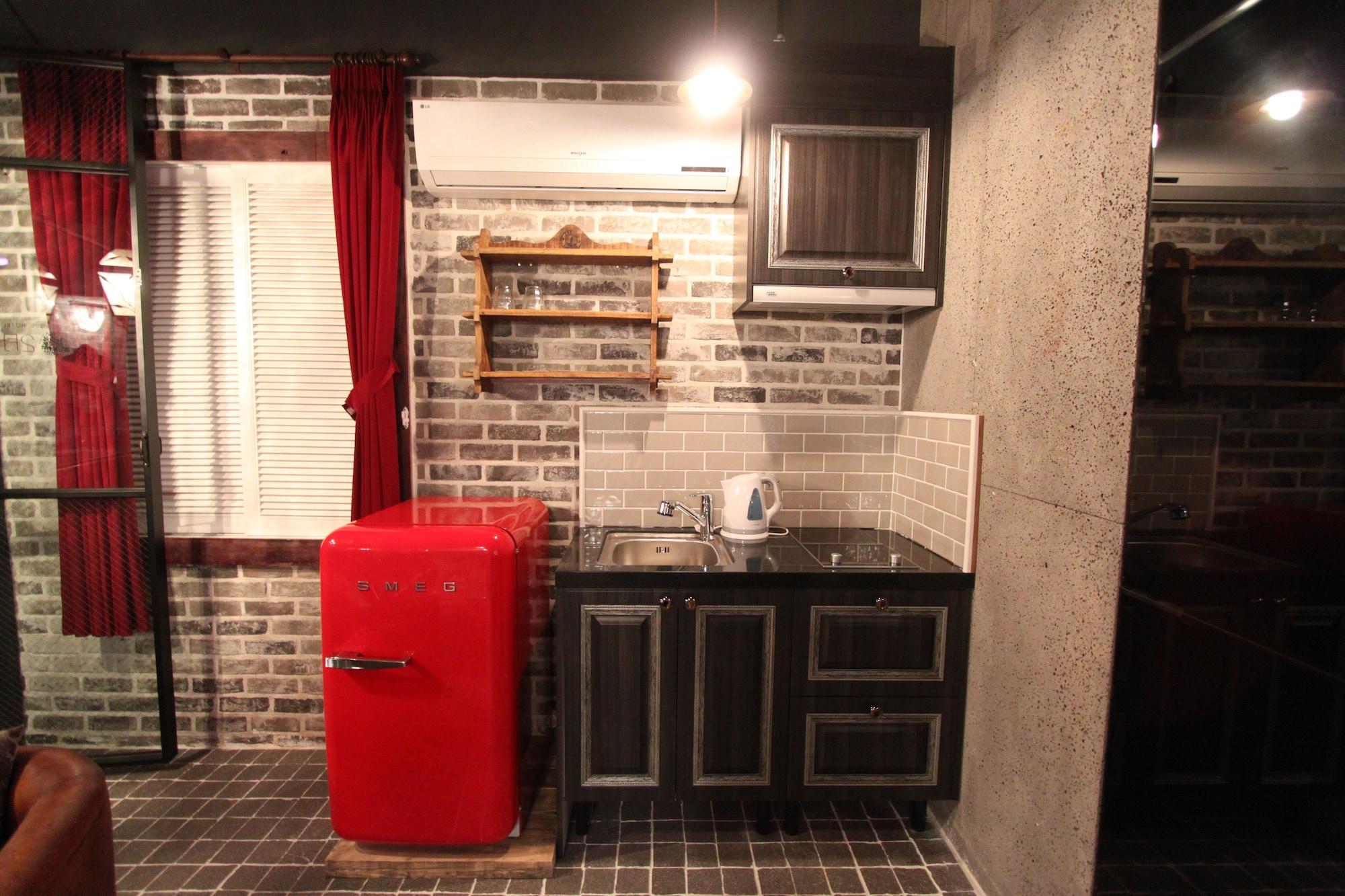 February Hotel Hwanggeum Daegu Buitenkant foto
