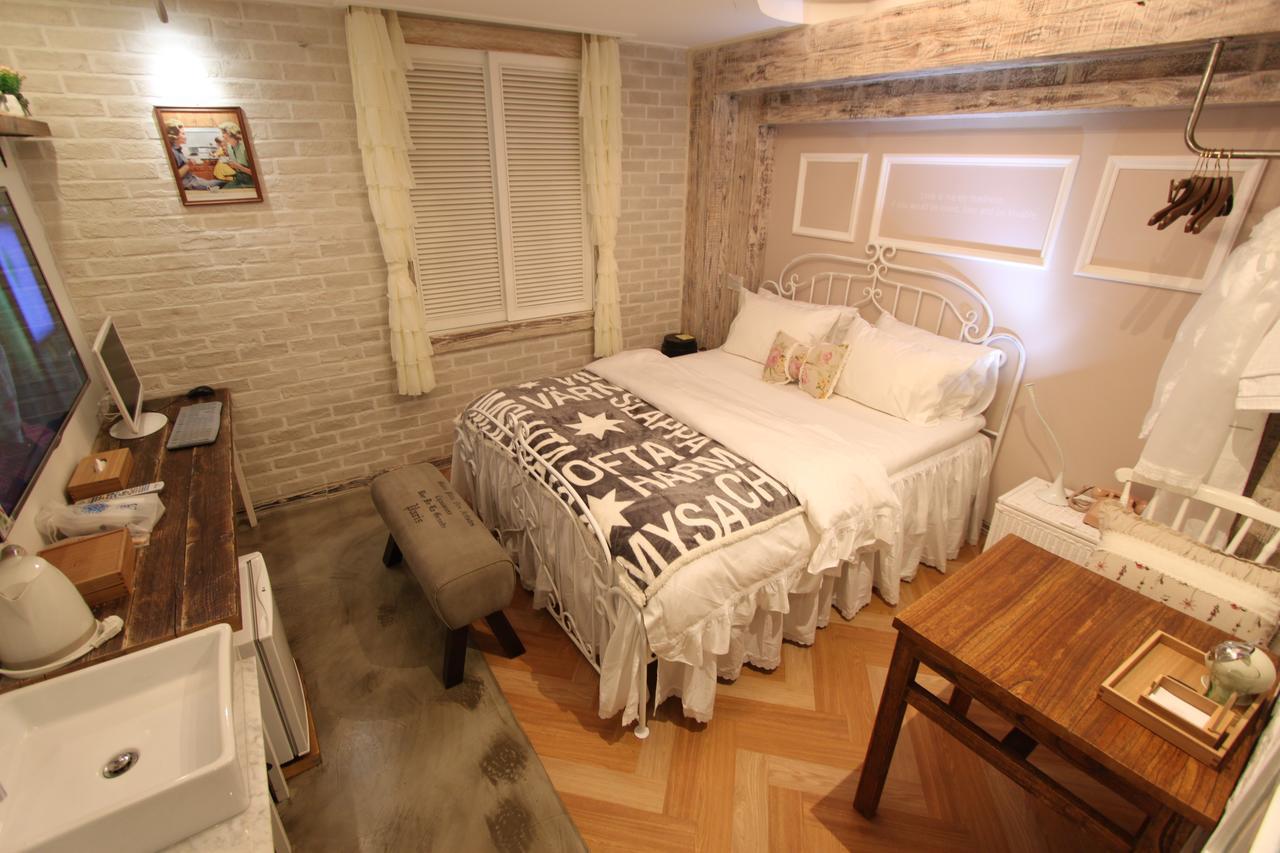 February Hotel Hwanggeum Daegu Buitenkant foto