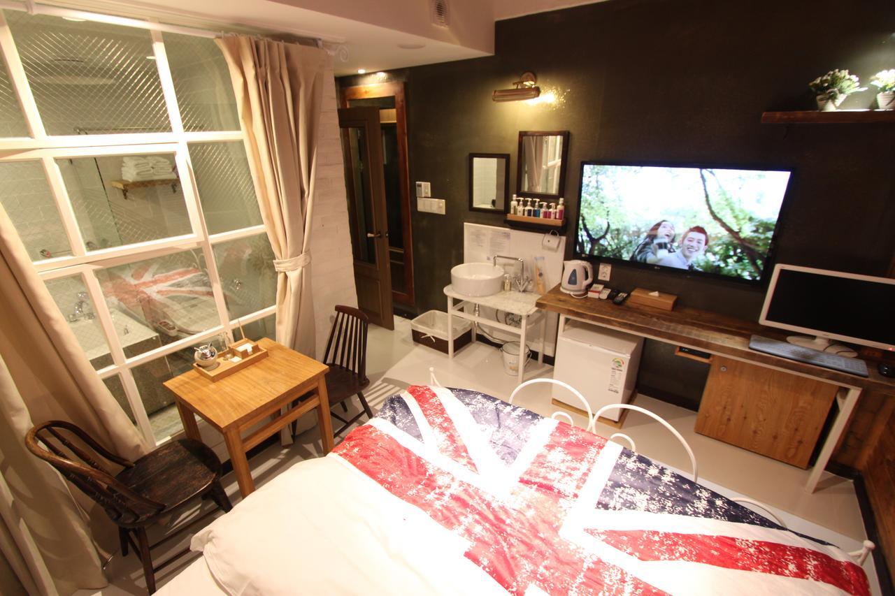 February Hotel Hwanggeum Daegu Buitenkant foto