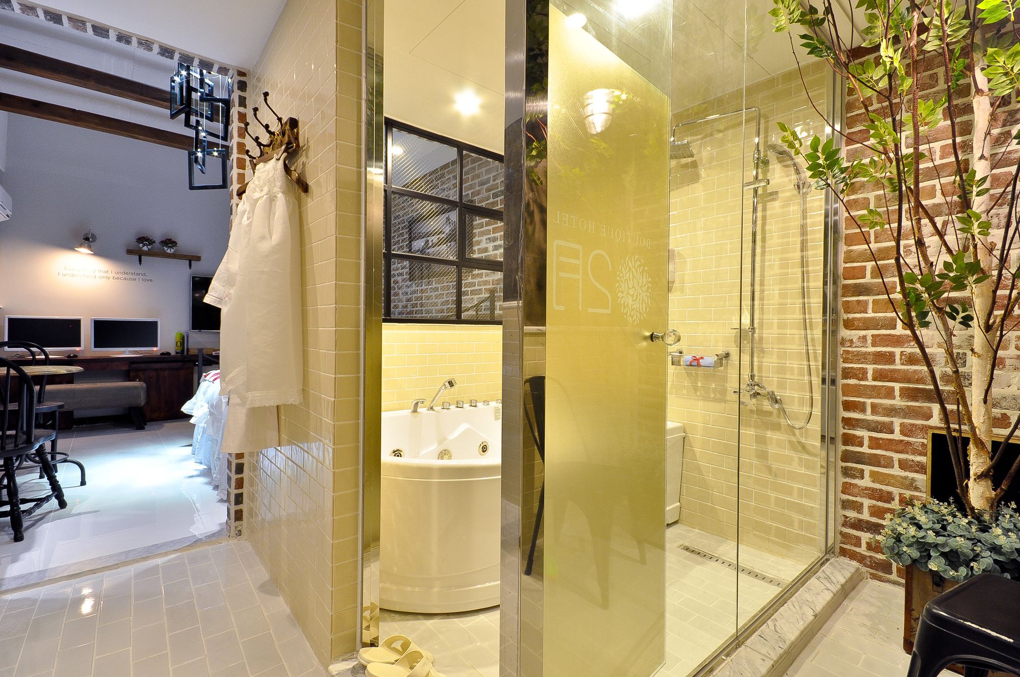 February Hotel Hwanggeum Daegu Buitenkant foto