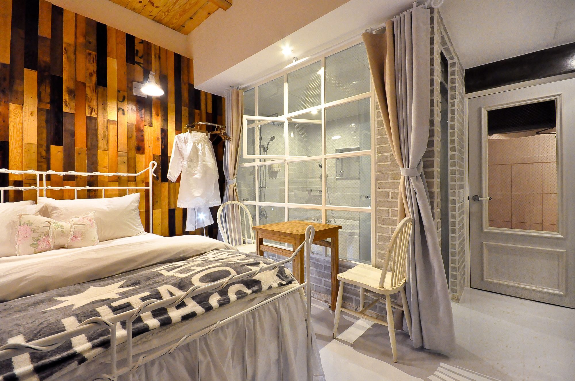 February Hotel Hwanggeum Daegu Buitenkant foto