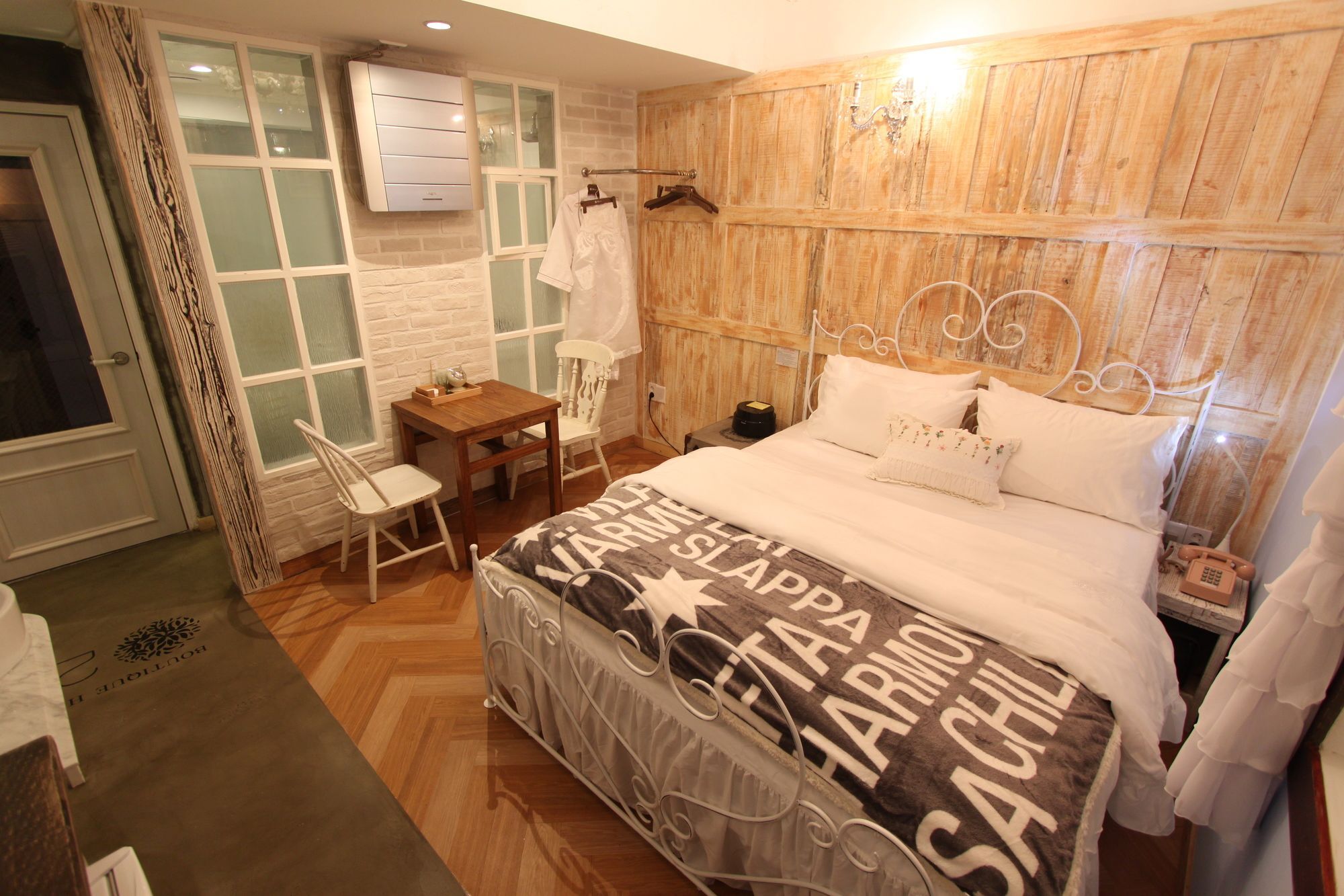 February Hotel Hwanggeum Daegu Buitenkant foto